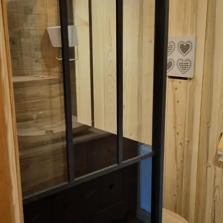 Le Montagnard Apartamento Lullin